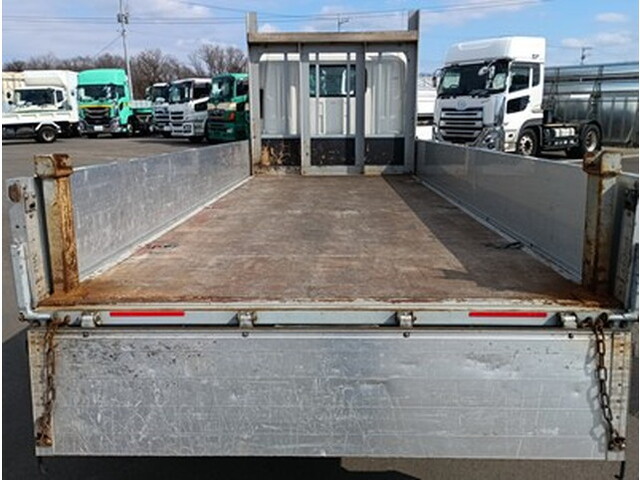 いすゞエルフアルミブロック小型（2t・3t）[写真06]