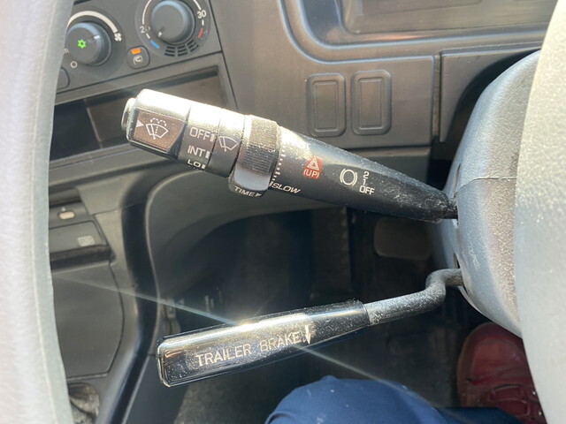 三菱ふそうスーパーグレートトレーラーヘッド（トラクターヘッド）大型（10t）[写真21]