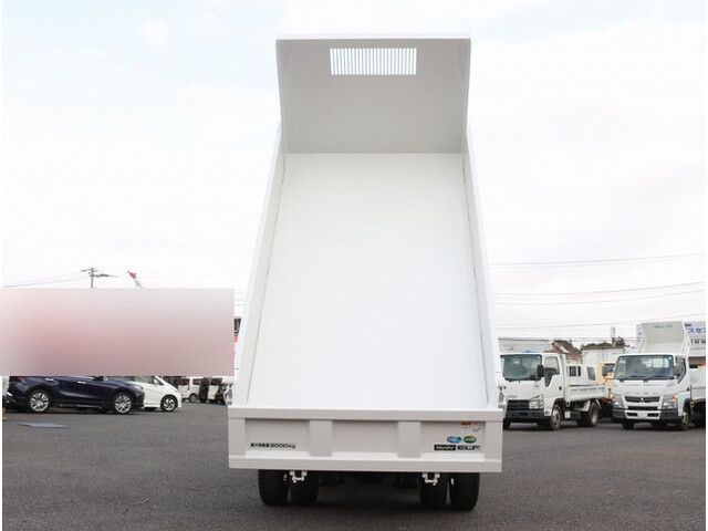 いすゞエルフダンプ小型（2t・3t）[写真15]