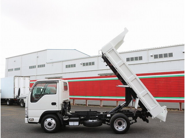 いすゞエルフダンプ小型（2t・3t）[写真05]