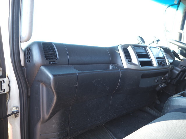 日野レンジャークレーン4段中型（4t）[写真33]