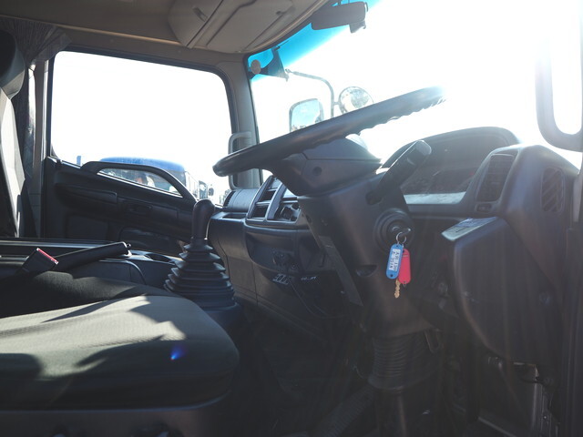 日野レンジャークレーン4段中型（4t）[写真37]