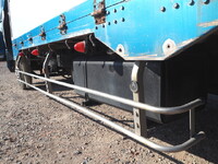 三菱ふそうファイター家畜運搬車中型（4t）[写真25]