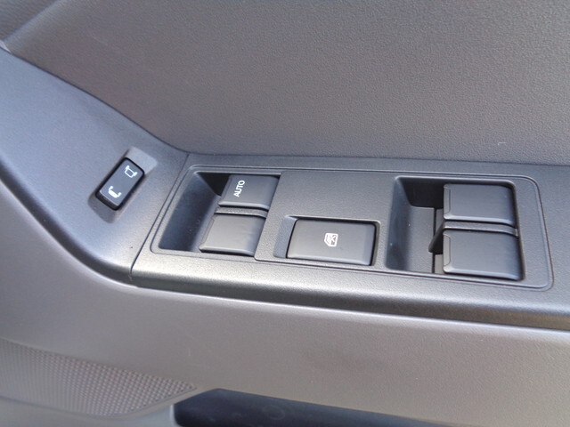 いすゞエルフダブルキャブ（Wキャブ）小型（2t・3t）[写真34]