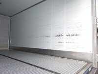 日野デュトロ保冷バン小型（2t・3t）[写真12]