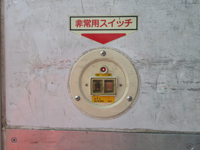 日野デュトロ保冷バン小型（2t・3t）[写真15]