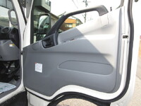 日野デュトロ保冷バン小型（2t・3t）[写真25]