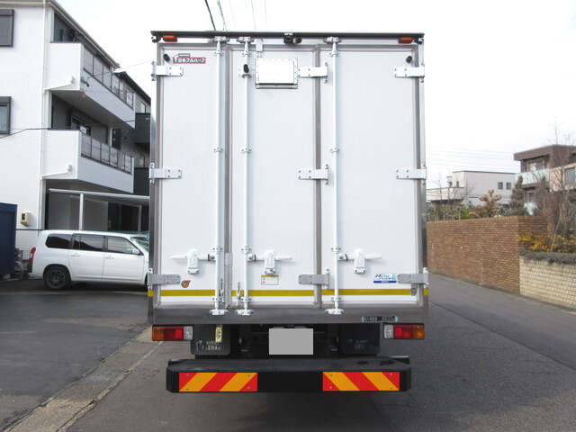 日野デュトロ保冷バン小型（2t・3t）[写真06]