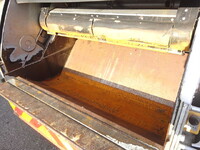 日野レンジャーパッカー車（塵芥車）中型（4t）[写真16]