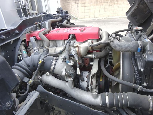 日野レンジャーパッカー車（塵芥車）中型（4t）[写真34]