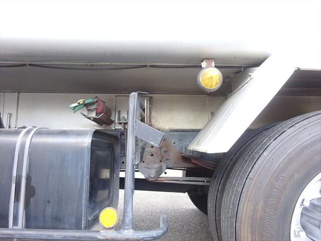 日野レンジャーパッカー車（塵芥車）中型（4t）[写真08]