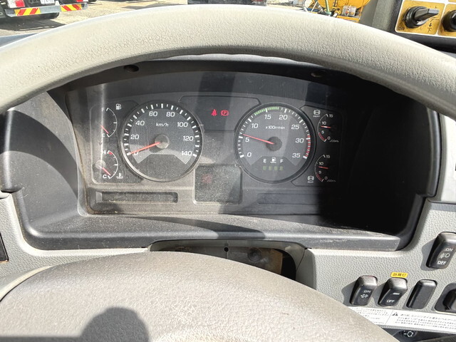 三菱ふそうファイターパッカー車（塵芥車）中型（4t）[写真34]