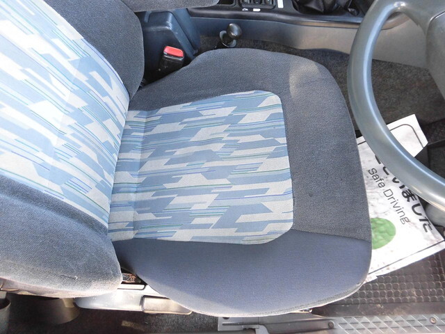 三菱ふそうスーパーグレートセルフクレーン4段大型（10t）[写真22]