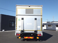 三菱ふそうファイターアルミウイング中型（4t）[写真15]