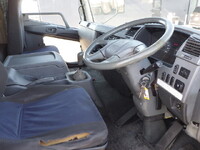 三菱ふそうファイターアルミウイング中型（4t）[写真20]