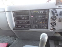 三菱ふそうファイターアルミウイング中型（4t）[写真22]