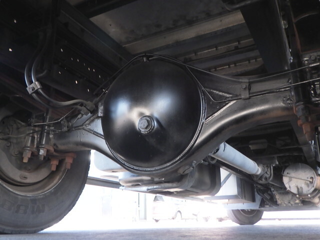 三菱ふそうファイターアルミウイング中型（4t）[写真28]