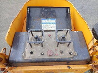 いすゞフォワード高所作業車中型（4t）[写真19]