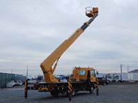 いすゞフォワード高所作業車中型（4t）[写真05]