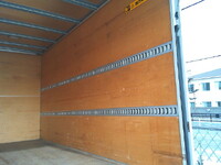 いすゞエルフアルミバン小型（2t・3t）[写真20]