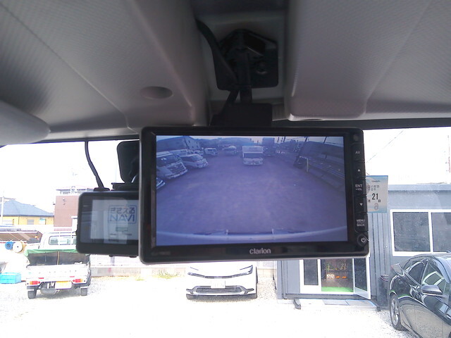 いすゞエルフアルミバン小型（2t・3t）[写真30]