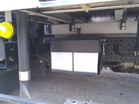 いすゞエルフ冷凍車（冷蔵車）小型（2t・3t）[写真13]