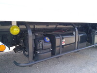 いすゞエルフ冷凍車（冷蔵車）小型（2t・3t）[写真17]