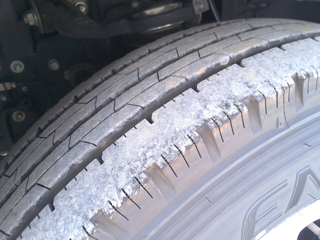 いすゞエルフ冷凍車（冷蔵車）小型（2t・3t）[写真08]