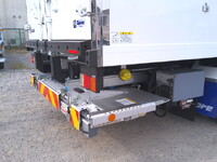 日野デュトロ冷凍車（冷蔵車）小型（2t・3t）[写真17]