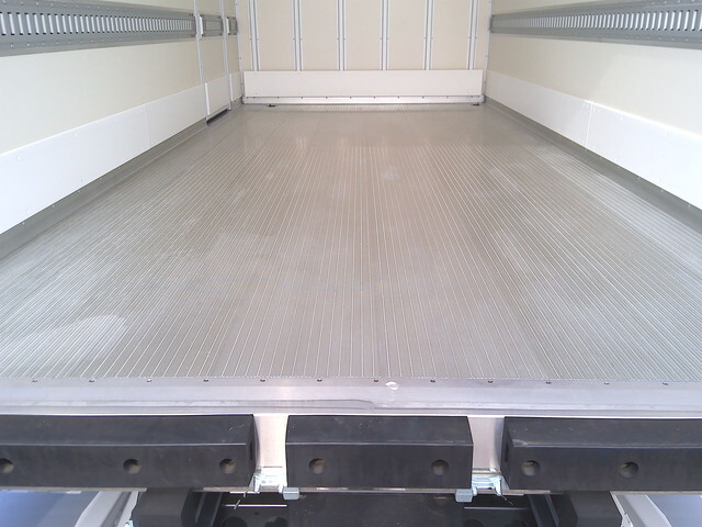 日野デュトロ冷凍車（冷蔵車）小型（2t・3t）[写真36]