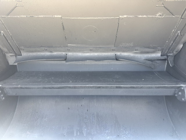 いすゞエルフパッカー車（塵芥車）小型（2t・3t）[写真22]