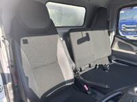 三菱ふそうキャンターアルミバン小型（2t・3t）[写真32]