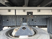 いすゞフォワードアルミウイング中型（4t）[写真15]