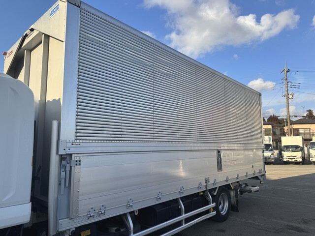 いすゞフォワードアルミウイング中型（4t）[写真05]