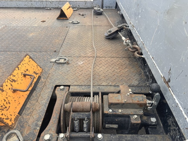 いすゞエルフセーフティクレーン4段小型（2t・3t）[写真24]