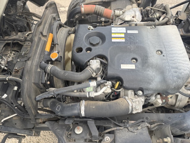 いすゞエルフセーフティクレーン4段小型（2t・3t）[写真27]