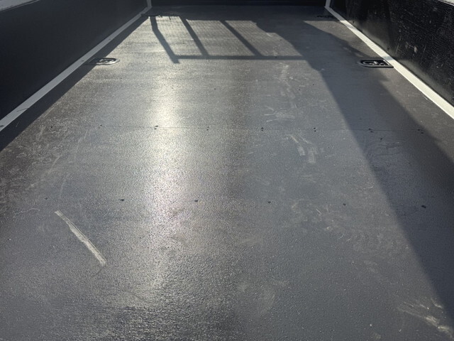 いすゞエルフクレーン4段小型（2t・3t）[写真13]