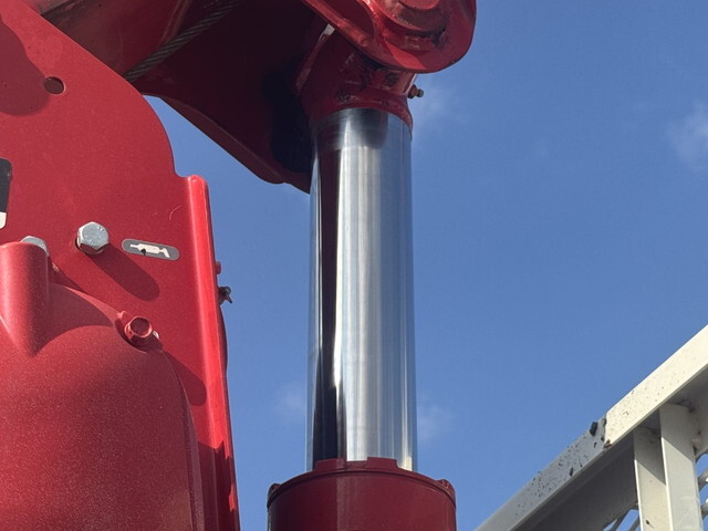 いすゞエルフクレーン4段小型（2t・3t）[写真19]