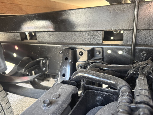 いすゞエルフクレーン4段小型（2t・3t）[写真29]