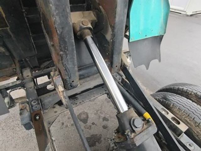 トヨタトヨエースダンプ小型（2t・3t）[写真09]