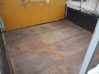 三菱ふそうキャンター平ボディ小型（2t・3t）[写真14]