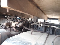 三菱ふそうキャンター平ボディ小型（2t・3t）[写真17]