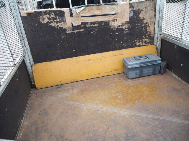 三菱ふそうキャンター平ボディ小型（2t・3t）[写真22]