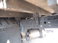 三菱ふそうキャンター平ボディ小型（2t・3t）[写真25]