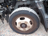 三菱ふそうキャンター平ボディ小型（2t・3t）[写真29]