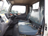 三菱ふそうキャンター平ボディ小型（2t・3t）[写真34]