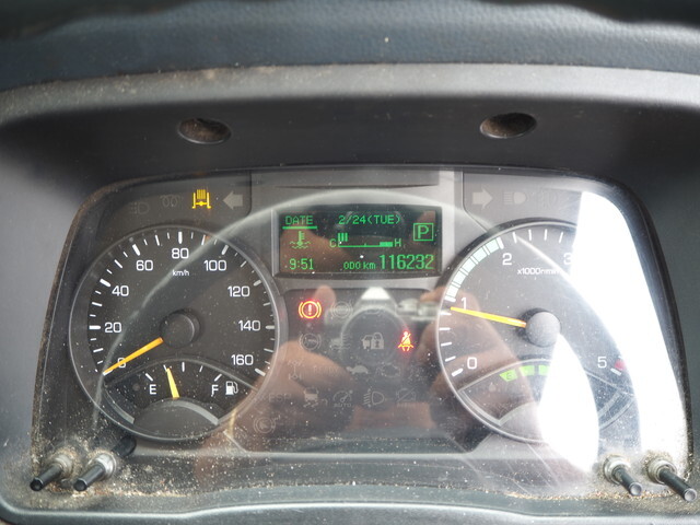 三菱ふそうキャンター平ボディ小型（2t・3t）[写真40]