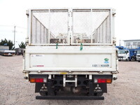 三菱ふそうキャンター平ボディ小型（2t・3t）[写真07]