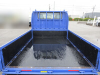 三菱ふそうキャンターダブルキャブ（Wキャブ）小型（2t・3t）[写真10]