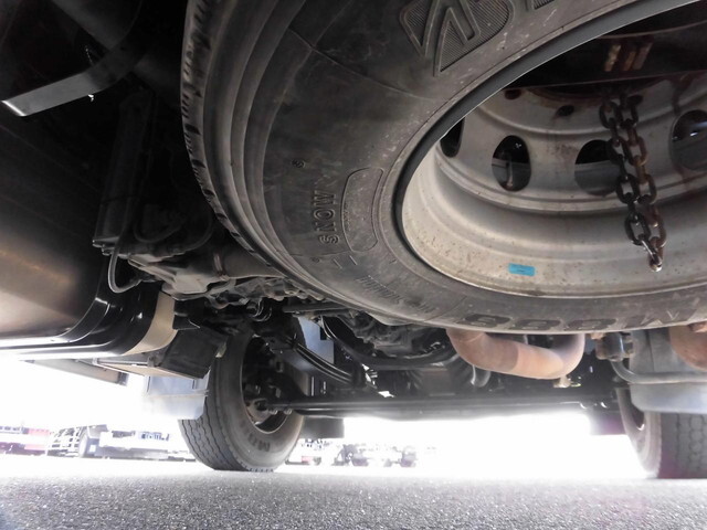 日野プロフィアトレーラーヘッド（トラクターヘッド）大型（10t）[写真11]